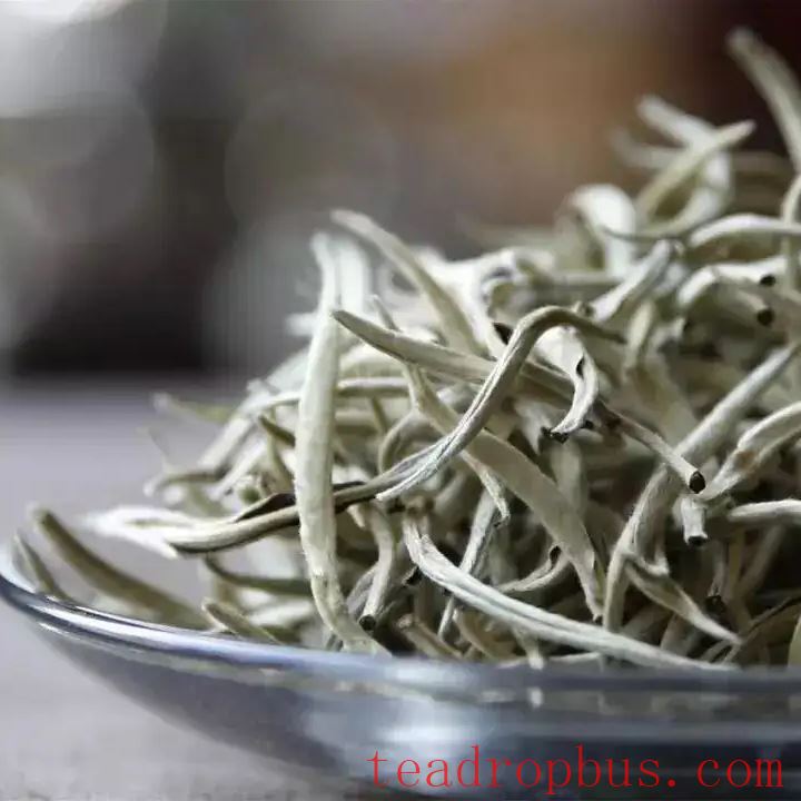 What Tea Should You Drink During the Dog Days of Summer? And What Kind of Teapot Matches Best?-7