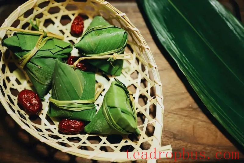 A cup of tea and a zongzi, the authentic taste of Dragon Boat Festival!-1