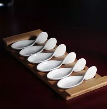 Smile, as exquisite as the rim of a white porcelain cup-2