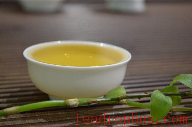 Raise a Cup of Clear Tea, Let the Subtle Aroma Wash Away the Dust-3