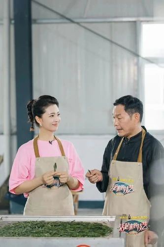 In Search of China's Tea Aroma - The Art of Green Tea Making (Taiping Houque)-5