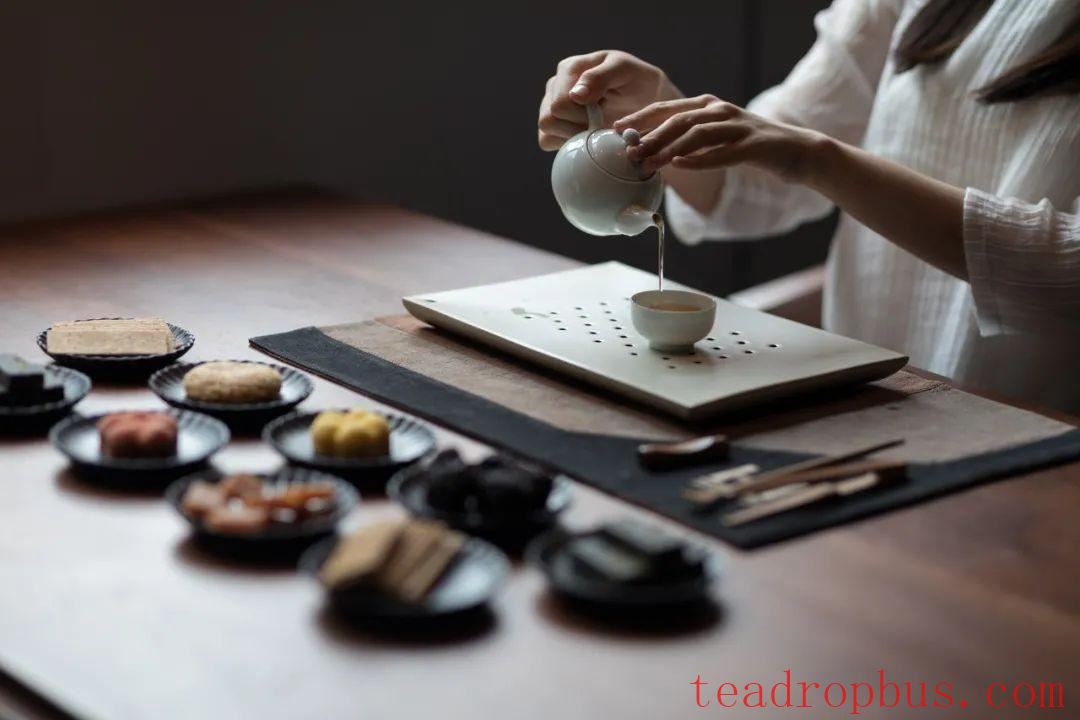 Tea Master's Guide to Brewing Tea: Enjoy Quality Tea at Home-2