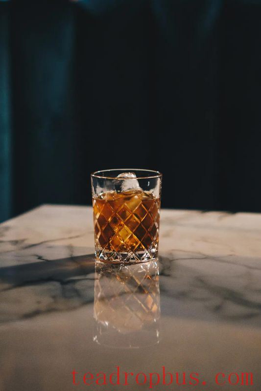 It's said that tea and alcohol are inseparable. Have you tried these modern tea wines?-4