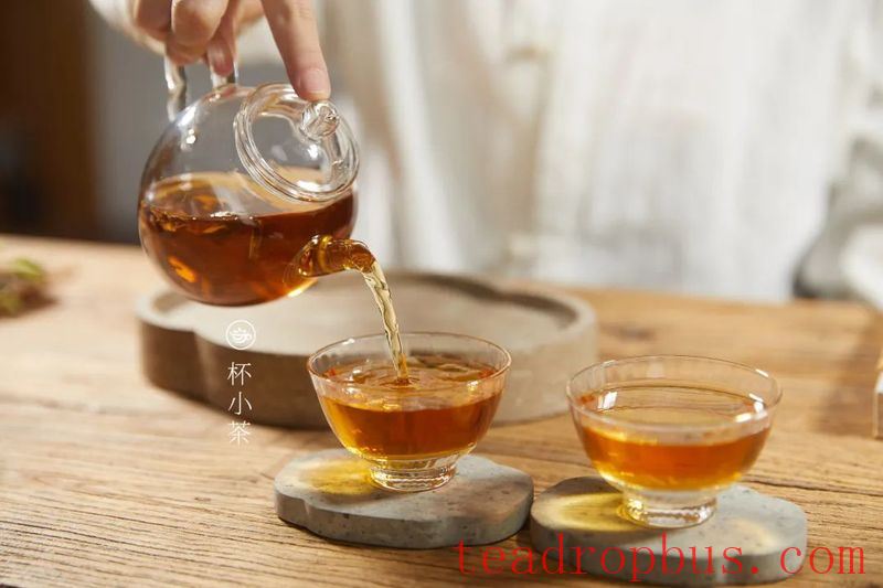 Air Conditioning Can Make You Unwell! Here's How Tea Lovers Deal with It-4