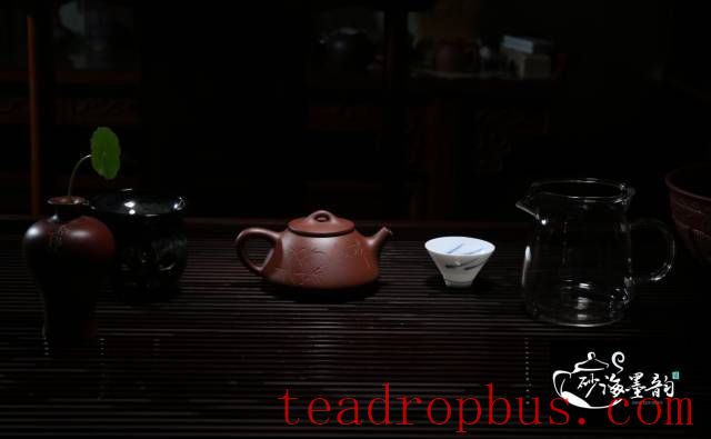 Is Tofu Boiling Necessary for the Initial Use of a Purple Clay Teapot?-4