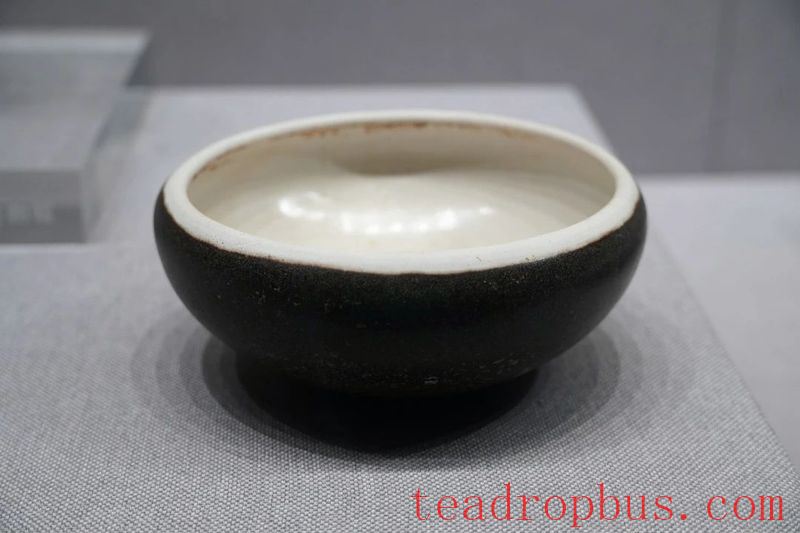A Hundred Ways to Use Tea Utensils in the Tang Dynasty-15