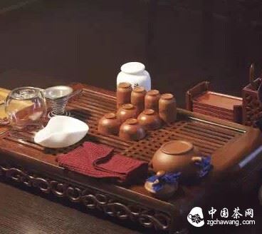 How to Place Tea Sets for Better Feng Shui?-4-ChinaTeaGuru: Exploring Chinese Tea Culture and Kung Fu Tea - Tea Art, Tea Ceremony, Tea Knowledge How to Place Tea Sets for Better Feng Shui?-4