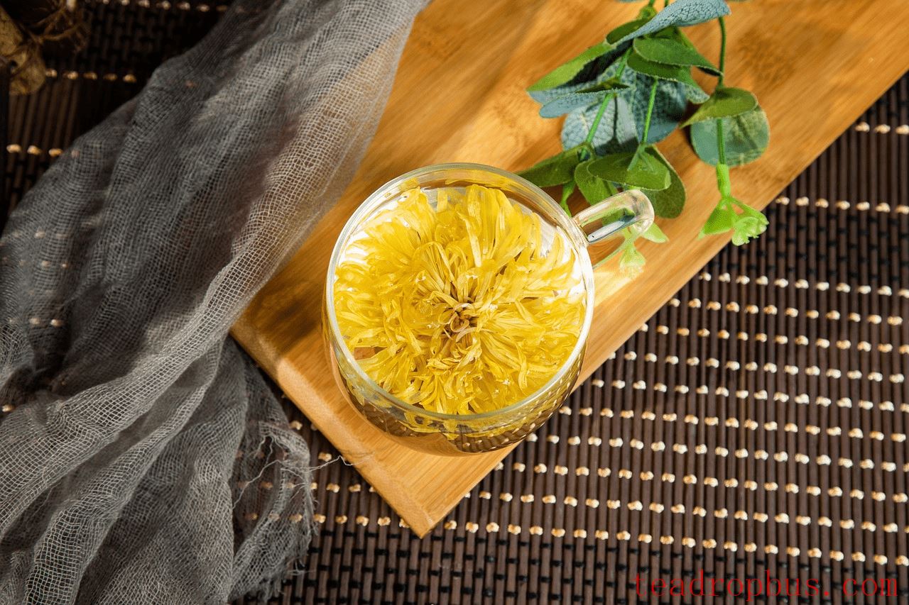 How to Brew Chrysanthemum Tea? Aromatic, Refreshing, and Heat-Clearing-3