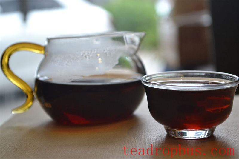 Puer Tea: Brewing Raw and Ripe Together Is Like Mixing Salt and Sugar-1
