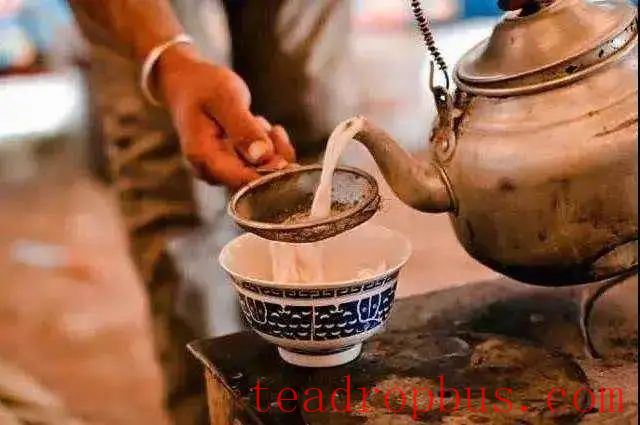 The Mongol People Hold Tea in High Esteem-1
