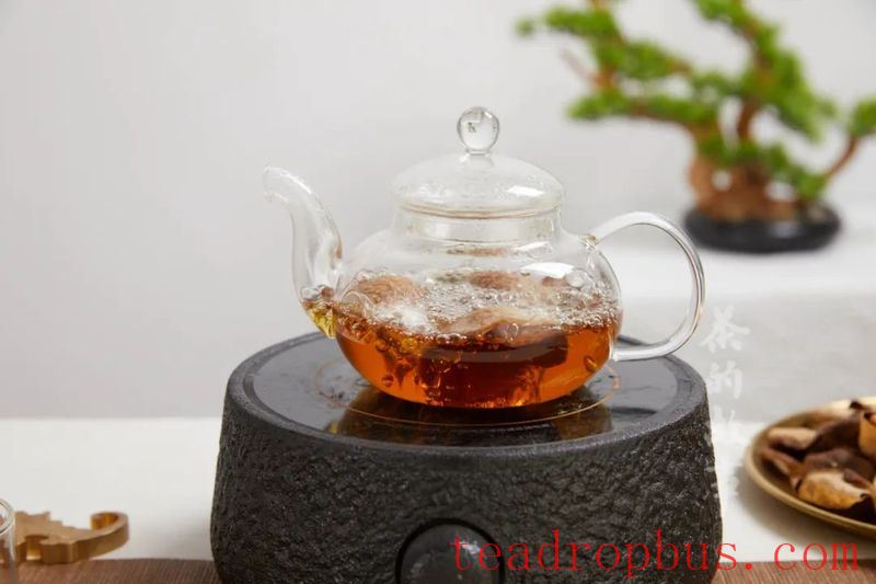 Why do modern people love to add aged tangerine peel to their tea?-4