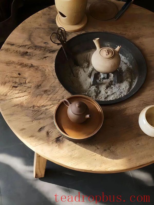 A Thousand-Year Cup of Tea —— The Indissoluble Bond Between Wuyi Rock Tea and Buddhism-3