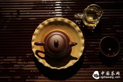 A Fine Horse Needs a Fine Saddle, and Good Tea Requires the Right Pot! (Practical Tips)-3-ChinaTeaGuru: Exploring Chinese Tea Culture and Kung Fu Tea - Tea Art, Tea Ceremony, Tea Knowledge A Fine Horse Needs a Fine Saddle, and Good Tea Requires the Right Pot! (Practical Tips)-3