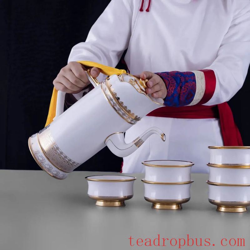 Mongolian Tea Ware with Primitive Characteristics-5