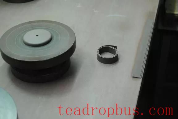 Purple Clay Trivia: A Teapot Requires Over a Hundred Steps to Make?-9