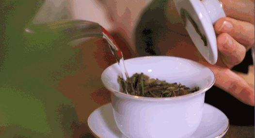 A Journey Through Tea Houses Across the East, West, South, and North-5