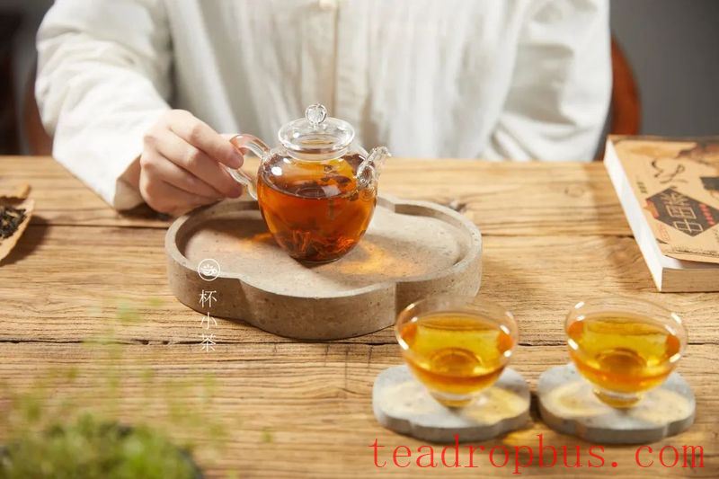 Air Conditioning Can Make You Unwell! Here's How Tea Lovers Deal with It-2