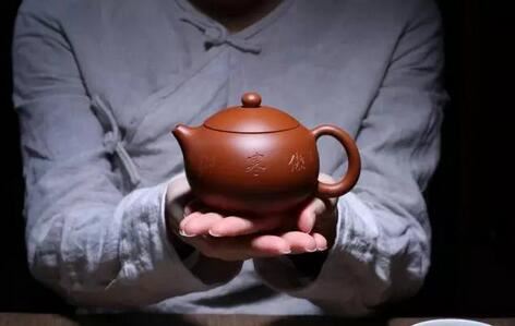 A Smile to Captivate a City, the Timeless Beauty of the Xi Shi Teapot-2-ChinaTeaGuru: Exploring Chinese Tea Culture and Kung Fu Tea - Tea Art, Tea Ceremony, Tea Knowledge A Smile to Captivate a City, the Timeless Beauty of the Xi Shi Teapot-2