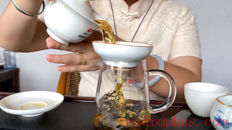 Black Tea Not Suitable for Certain Individuals-1