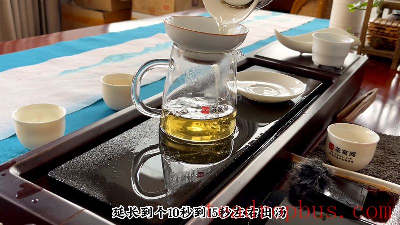 How to Drink Ban Zhang Tea: Brewing Method for Ban Zhang Large Tree Tea-11