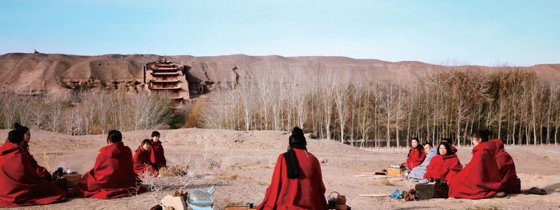 The Vast Desert and the Dunhuang Tea Journey-1