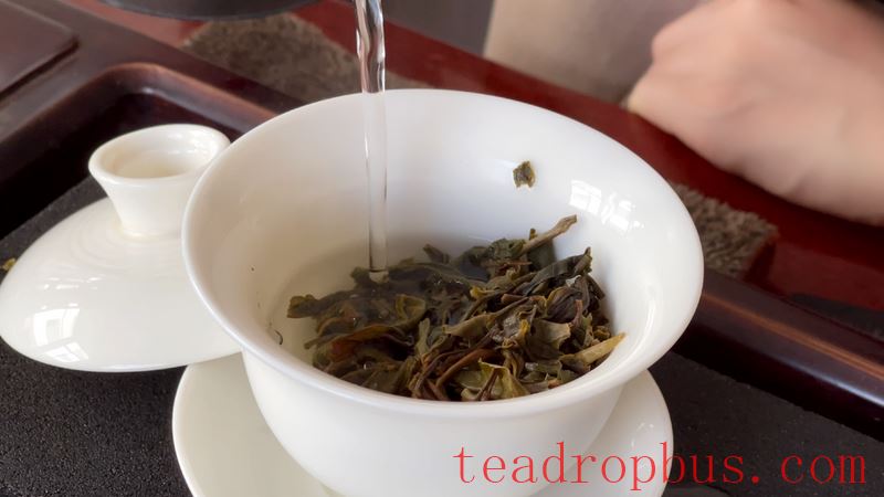 How to Brew Pu'er Tea Properly-2