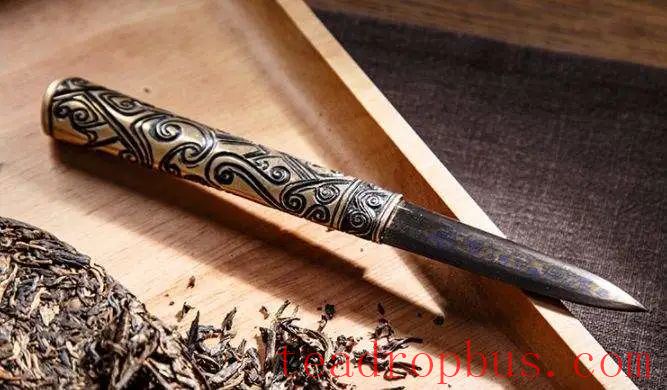 Mongolian Tea Ware with Primitive Characteristics-3