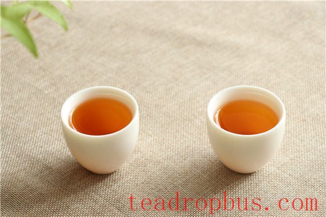 What Are the Benefits of Drinking Black Tea Long-Term?-3