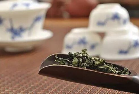 Is brewing Oolong tea with a Gaiwan really better than using Purple Clay?-2-ChinaTeaGuru: Exploring Chinese Tea Culture and Kung Fu Tea - Tea Art, Tea Ceremony, Tea Knowledge Is brewing Oolong tea with a Gaiwan really better than using Purple Clay?-2