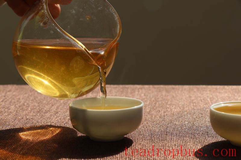 How to Brew Raw Pu'er Tea for the Best Taste-4