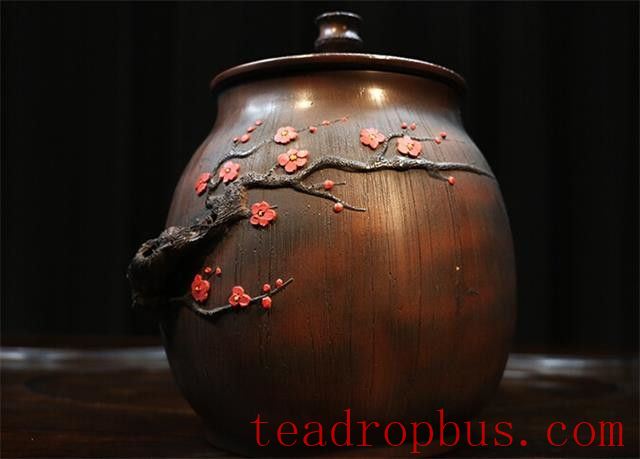 When brewing tea with a purple clay pot, there are certain rules to follow. What about storing tea in a purple clay jar?-3