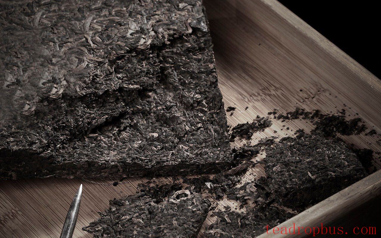 How to Properly Brew Brick Tea: A Detailed Guide-1