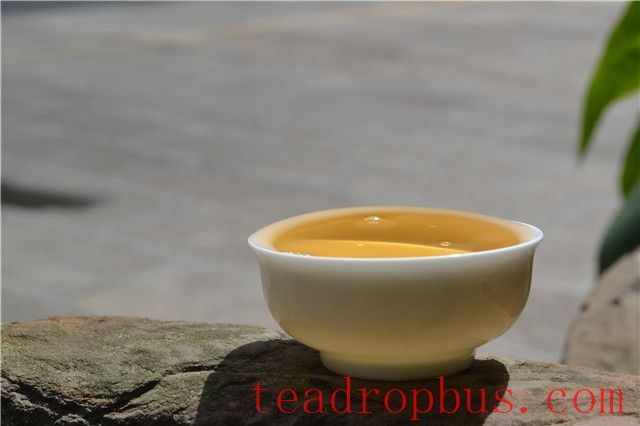 Tea, Originating from Nature, Possesses the Spirit of Mountains and Waters-3