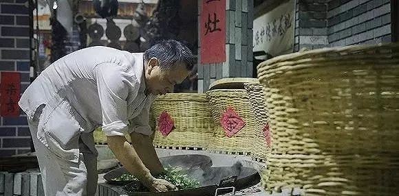 The Liu Bao Tea Production Process [Detailed Explanation]-1