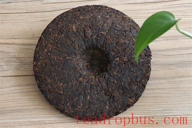 Puer Shou (Ripe) Tea: Its Gentle and Honest Nature Invites You to Savor Its Finer Qualities!-1