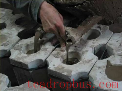 Purple Clay Trivia: How to Identify a Slip-Cast Pot?-1