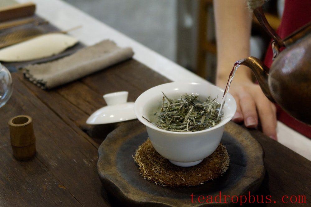 How to Brew a Cup of High-Quality Mengding Ganlu?-2