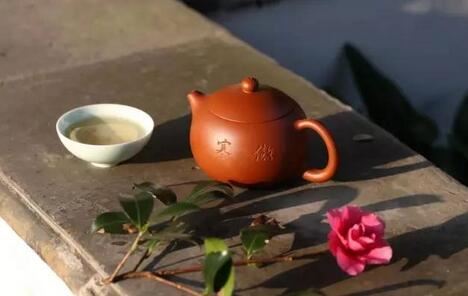 A Smile to Captivate a City, the Timeless Beauty of the Xi Shi Teapot-4-ChinaTeaGuru: Exploring Chinese Tea Culture and Kung Fu Tea - Tea Art, Tea Ceremony, Tea Knowledge A Smile to Captivate a City, the Timeless Beauty of the Xi Shi Teapot-4