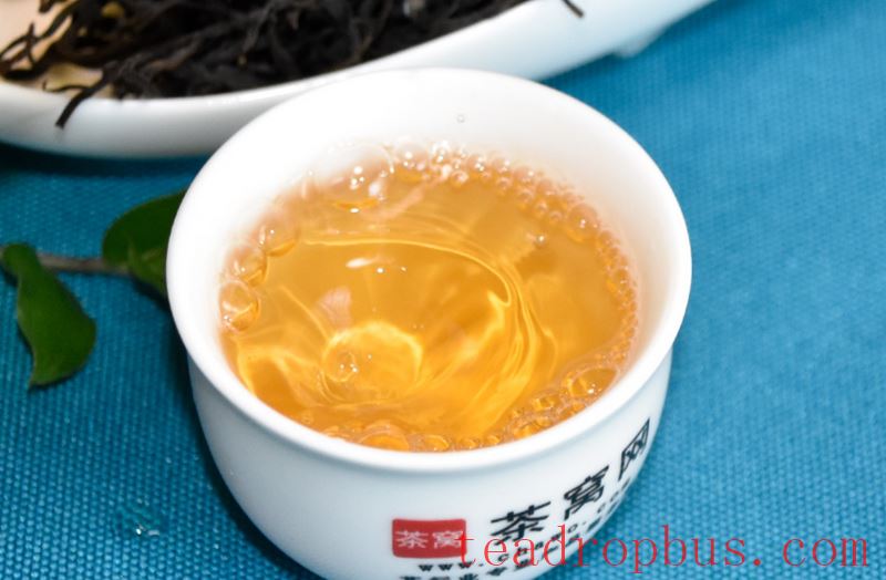 How to Brew Dianhong Meizhan Black Tea-5