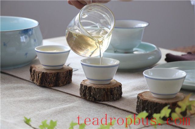 The Correct Way to Drink Raw Pu'er Tea-4