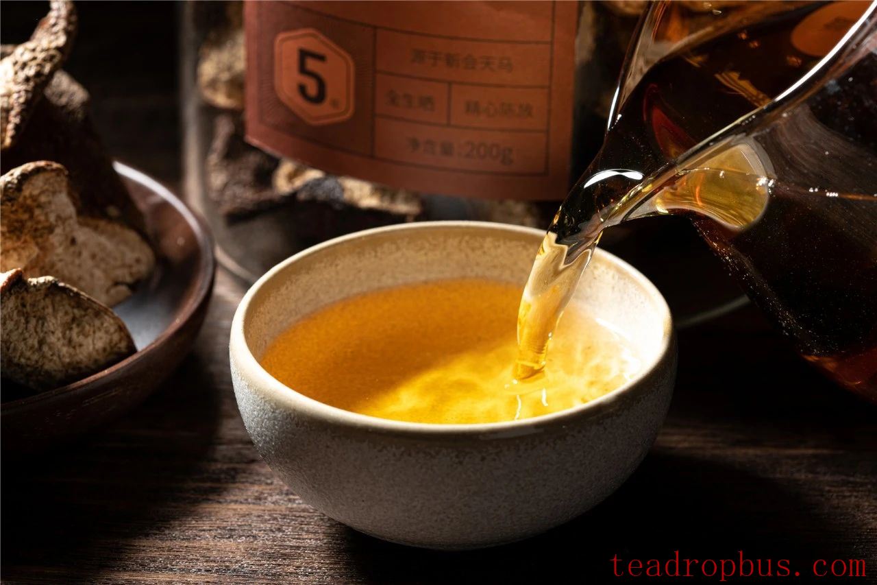 How to Properly Brew Black Goji Berry Tea-3