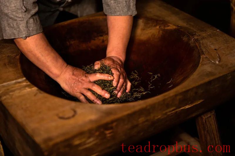 Sweet Potato Aroma? Pine Smoke Aroma? This Article Helps You Understand the Aromas of Black Tea-4