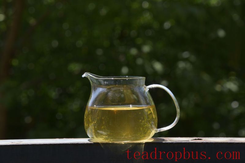 How to Drink Raw Pu'er Tea? What Are the Precautions?-3
