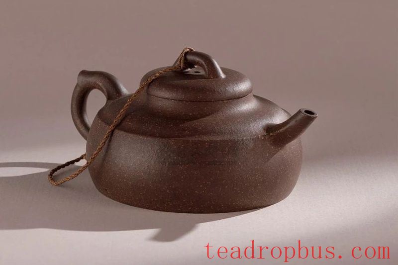 A Minute to Understand the Price Evolution of Purple Clay Teapots-3