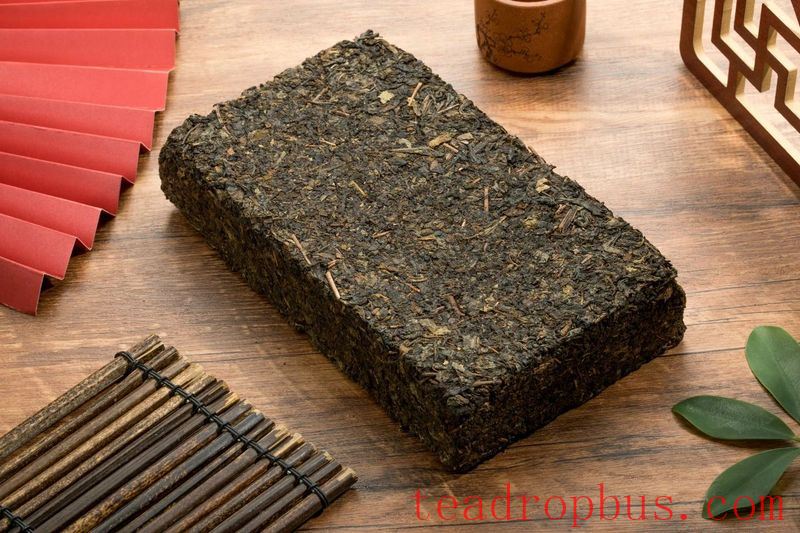 Hei Cha Fu Brick Tea: The Mysteries of the Golden Flower Fungus and Brewing Techniques-1