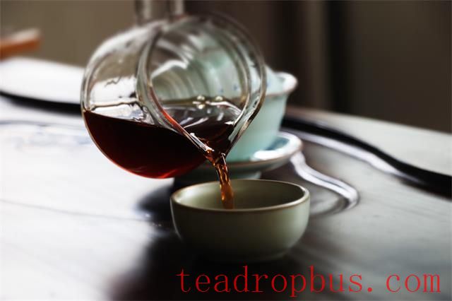 Understanding the Nuances of Pu'er Ripened Tea-3