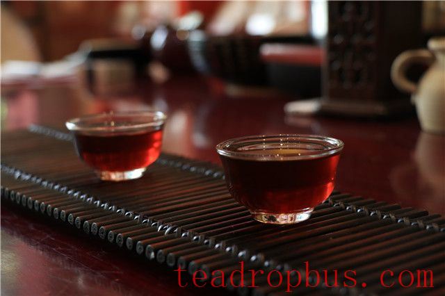 Benefits of Drinking Tea in the Morning for Health-2