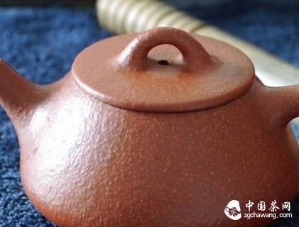 The Basic Principles and Common Misconceptions of Nourishing a Purple Clay Teapot – Do You Understand Them?-1-ChinaTeaGuru: Exploring Chinese Tea Culture and Kung Fu Tea - Tea Art, Tea Ceremony, Tea Knowledge The Basic Principles and Common Misconceptions of Nourishing a Purple Clay Teapot – Do You Understand Them?-1