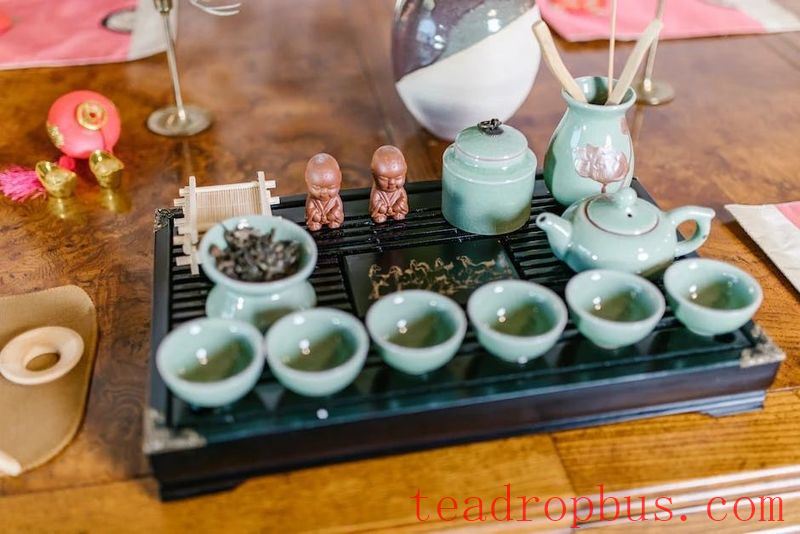 How to Place a Tea Tray Without Losing Face?-3