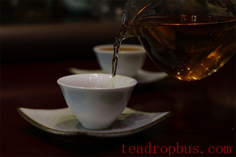 Keep Your Mind Light and Level, Life Is a Fragrant Cup of Tea-2